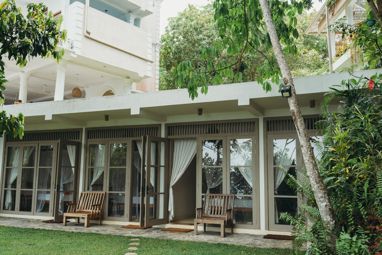 Lake front private room at Lanka Yoga